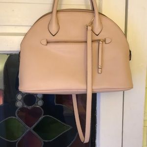 Crossbody/shoulder bag.